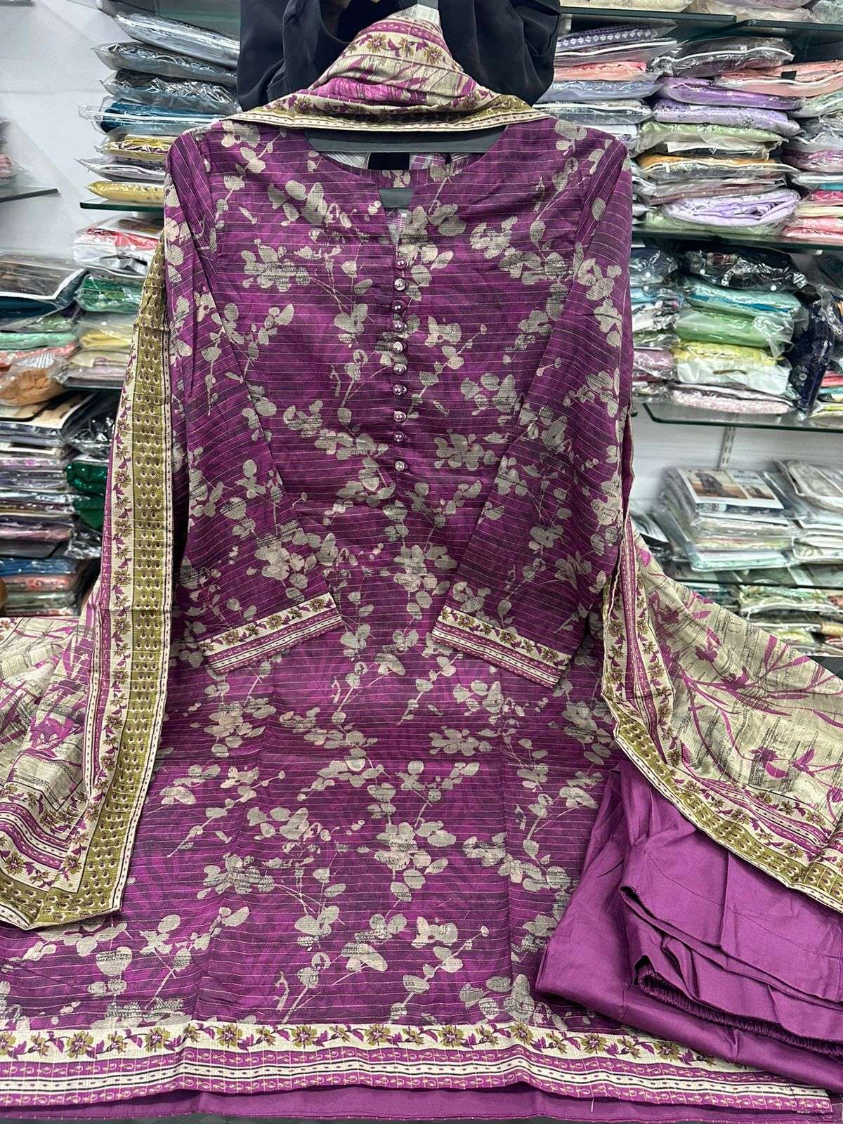 RTW Lawn Pret by Tawakkal